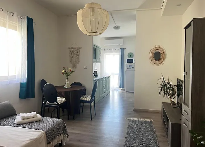 Penthouse By The Sea Sliema